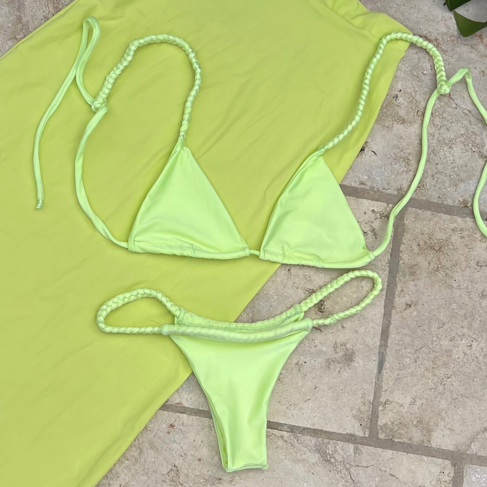 BIKINI REF 08