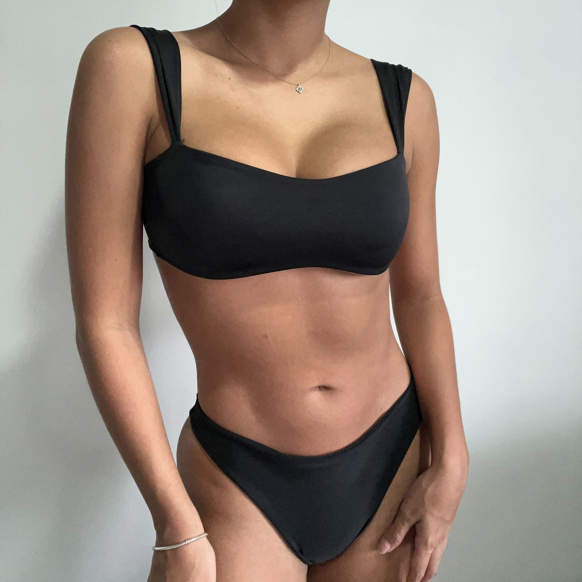 BIKINI REF 86
